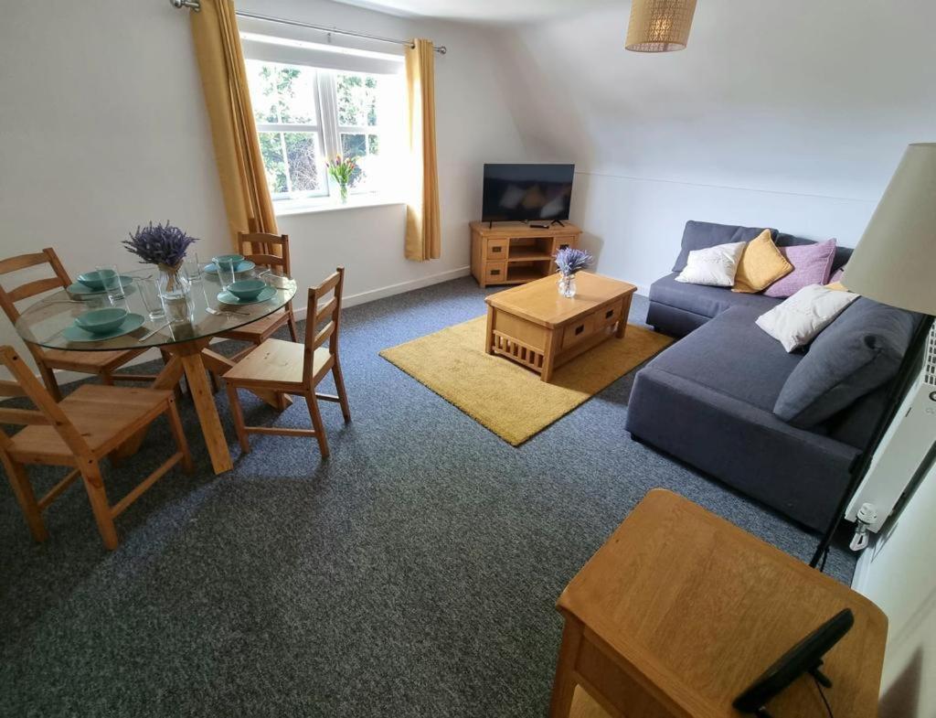 Centrally Located Boscombe Beach Apart With Parking Bournemouth Exterior photo